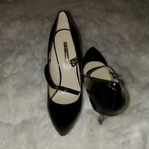BCBG pumps